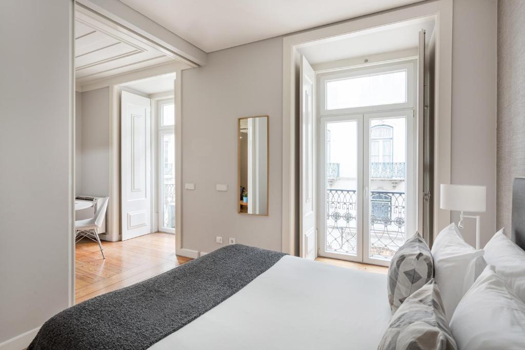 Trendy Flat in the iconic Chiado photo 3