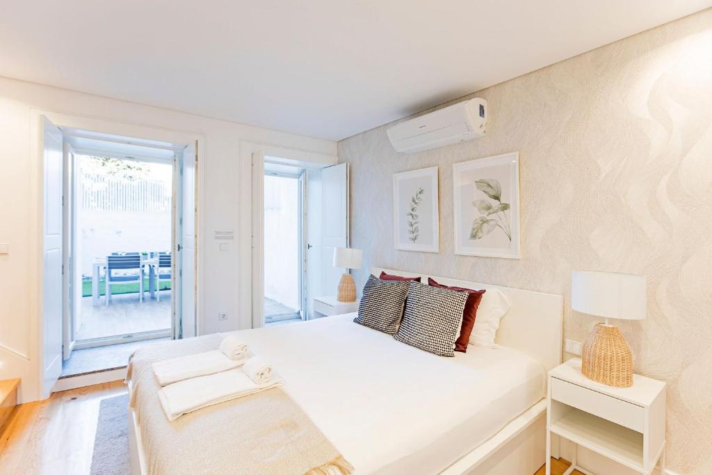 Wonderful Duplex W Private Patio & AC by LovelyStay photo 2