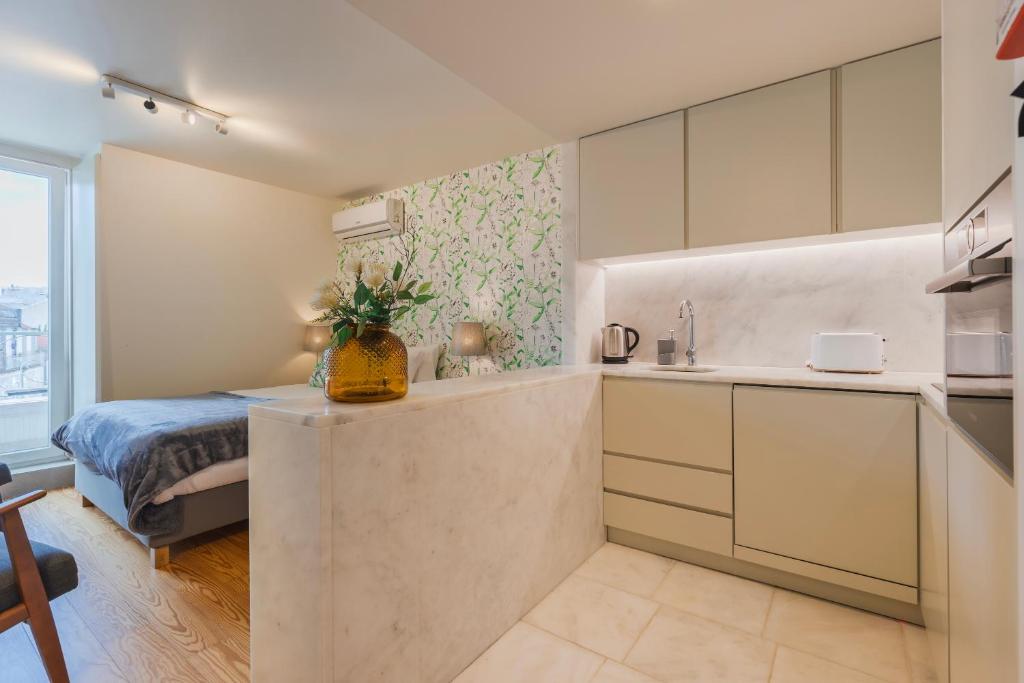 Trendy Studio in Graça's Heart by LovelyStay photo 2