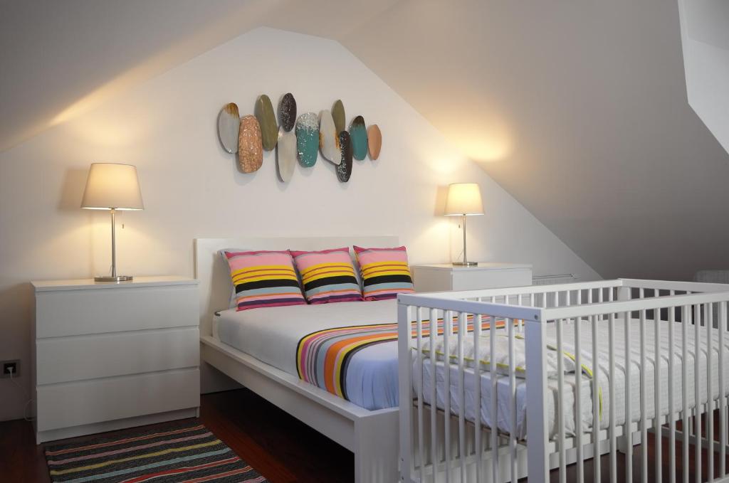 1881 Historical duplex Suite photo 2