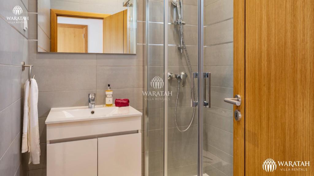 Townhouse Farah photo 3