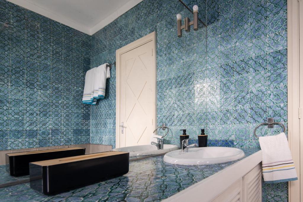 Casa dos Arcos - Studios & Pool photo 2
