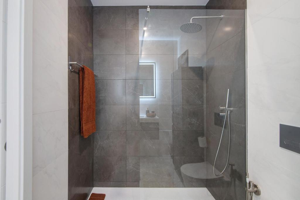 The Olive Tree Apartment photo 3