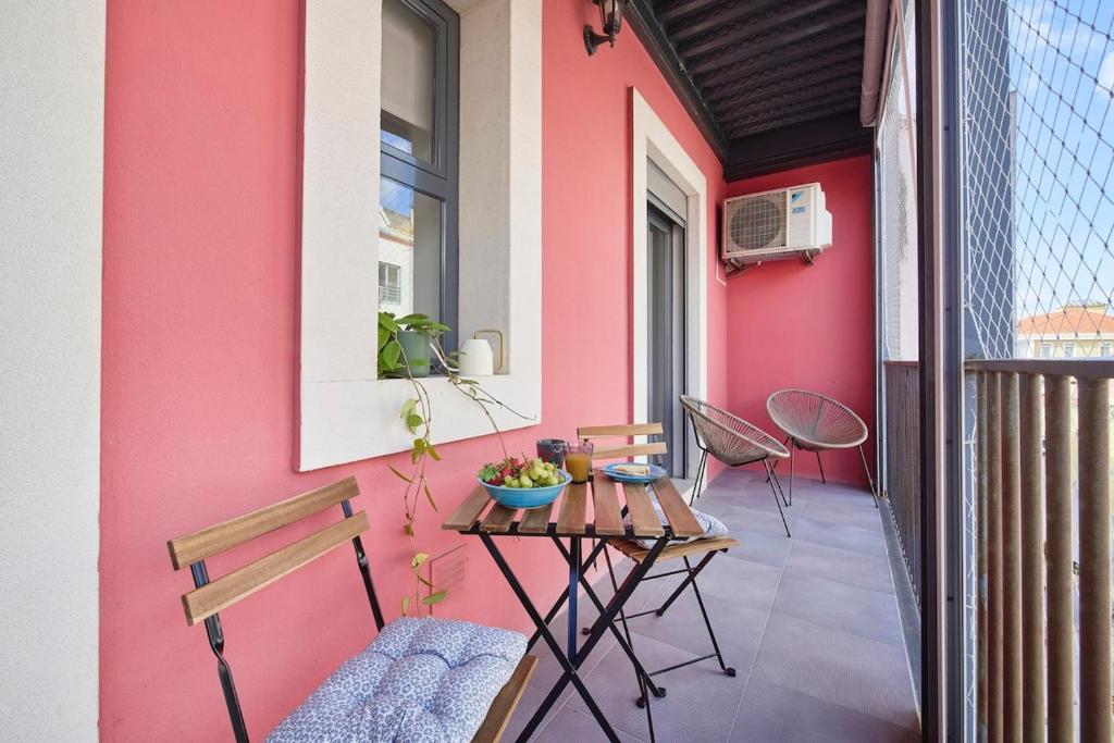 Sunny Terrace T1 Lisbon — photo 1