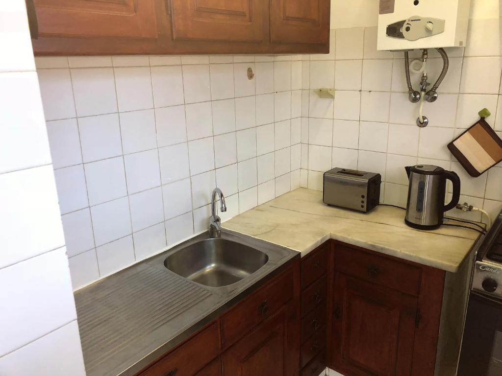 Olinda’s One Bedroom Apartment in City Center photo 3