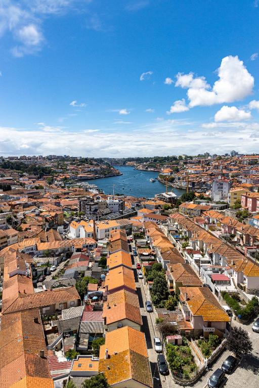 River 9 and City View Porto Gaia by MP — photo 1