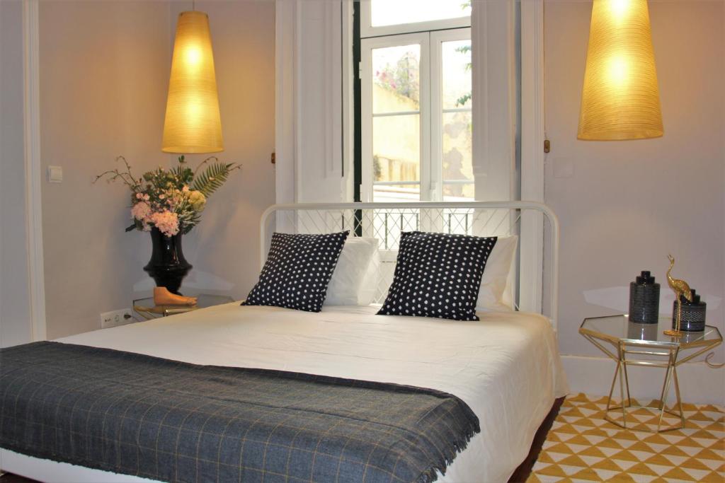 SM1-HAPPY at hip PR.REAL & BAIR.ALTO + private patio! photo 2