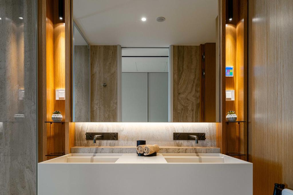 Savoy Residence Monumentalis N&N by LM&AC Signature photo 3