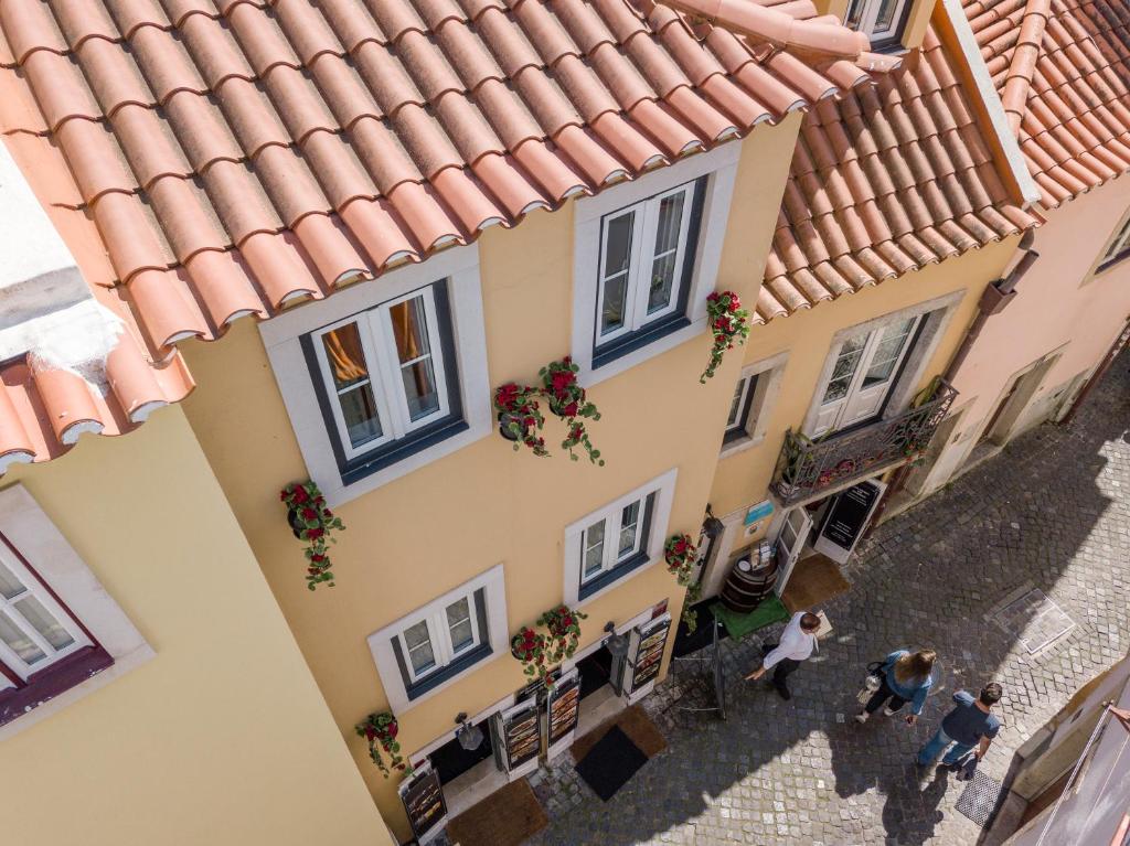 Castle Inn Lisbon Apartments — photo 1
