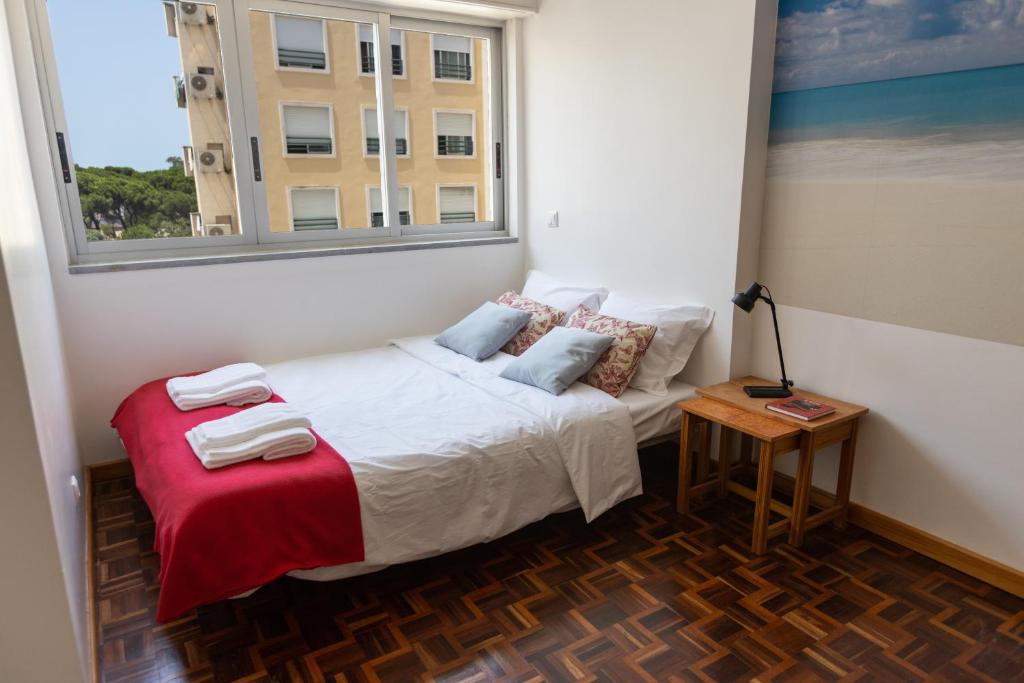 Sun & Beach Apartment by Soulplaces photo 2