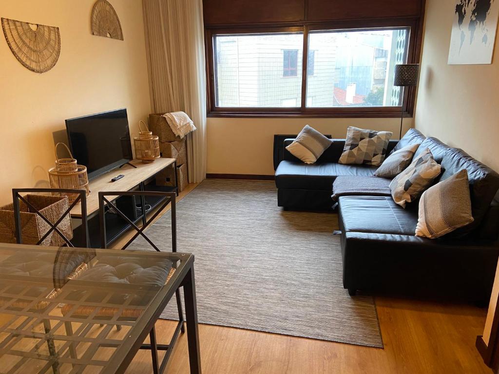 Spacious apartment with parking at Serralves photo 2