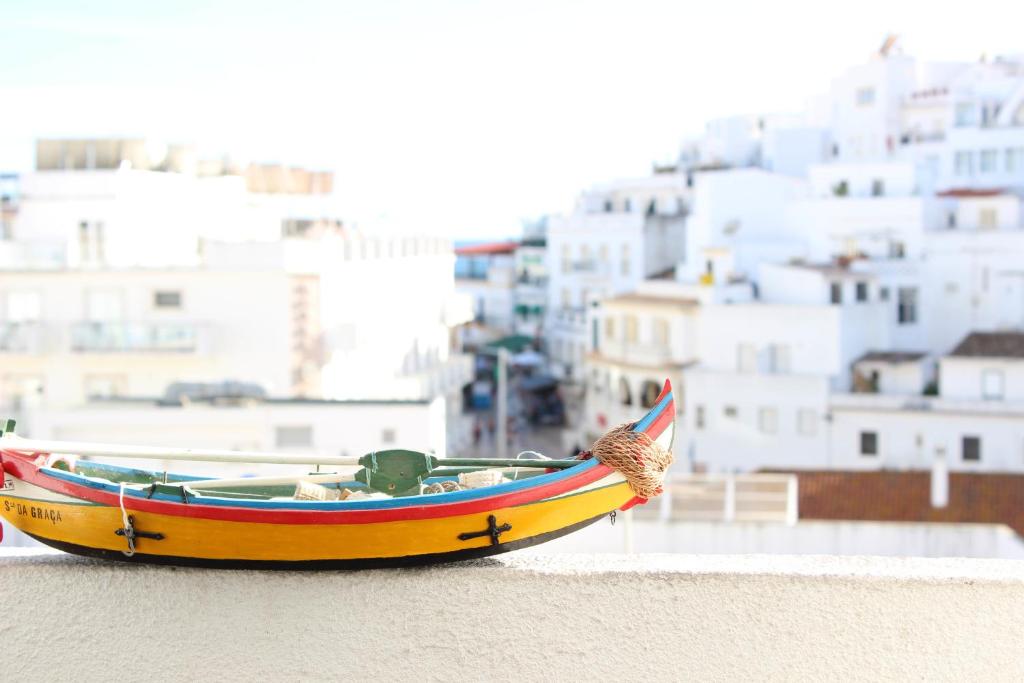 Rich & Poor Hostel Albufeira — photo 1
