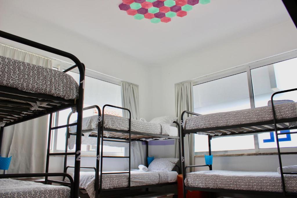Rich & Poor Hostel Albufeira photo 2