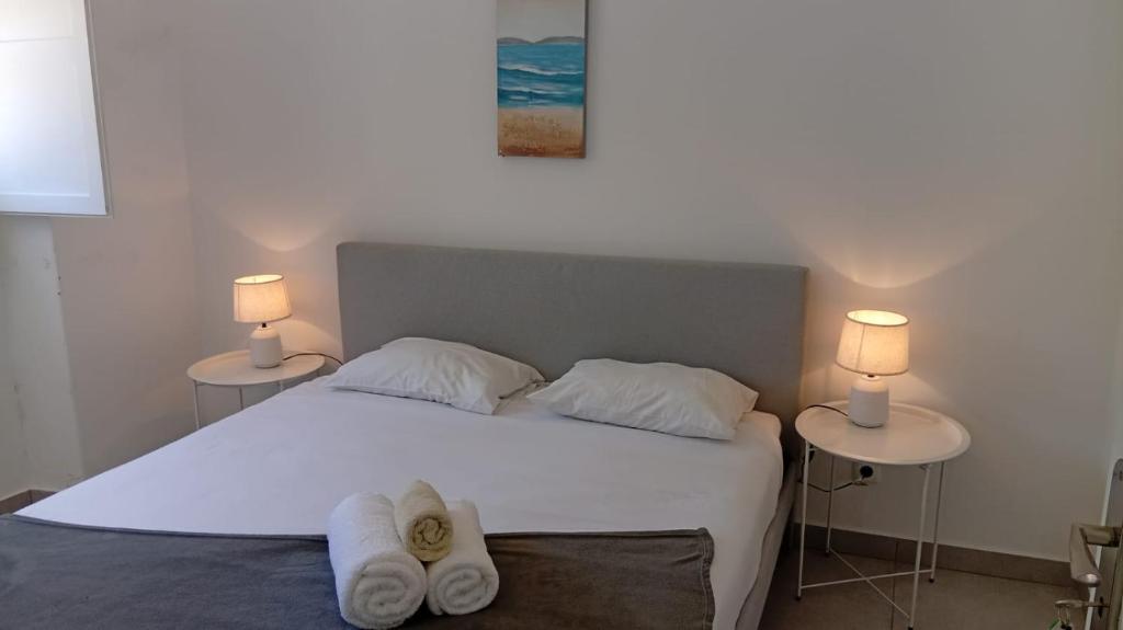 Blife Montya private rooms photo 3