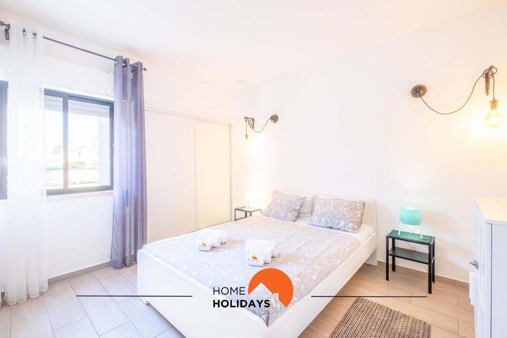 #112 Oura Apartment Pool & Nightlife photo 2