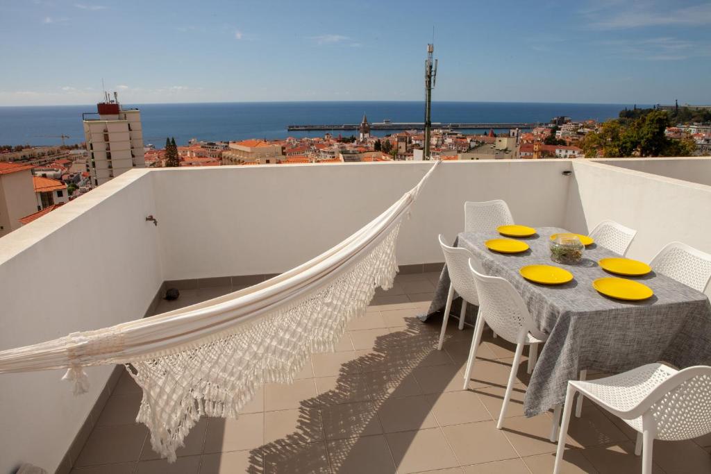 Rooftop Funchal - By Wehost photo 2