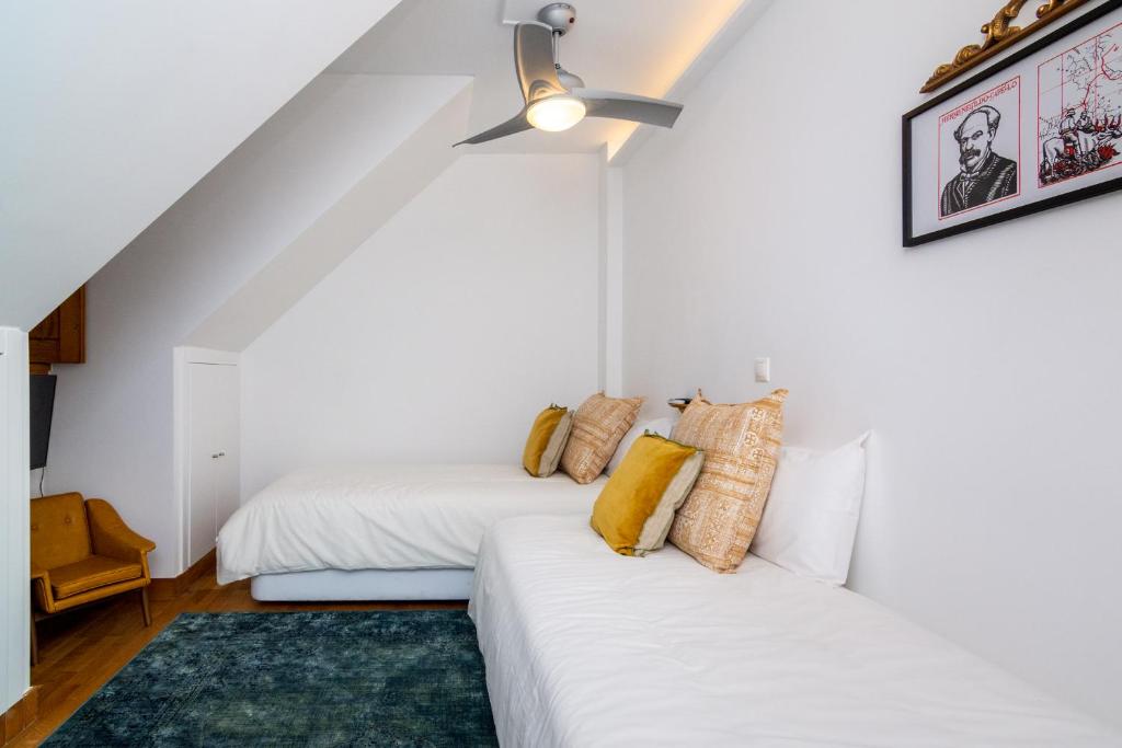 The Explorers Home - Sunny Stylish Family-Friendly Apartment photo 2