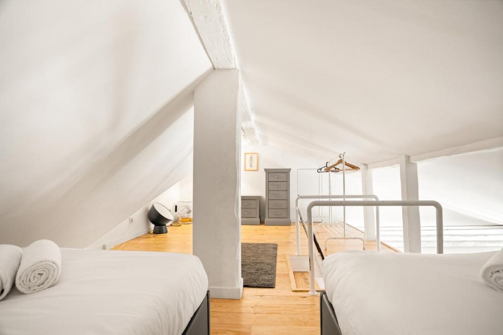 Spacious & Luxurious Penthouse in the heart of Lisbon photo 2