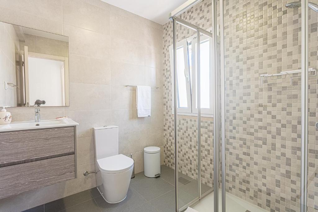 T1 Coral House photo 3
