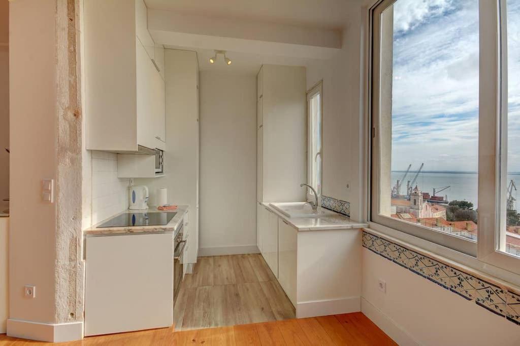 Tagus Sunrise in Lisbon by Innkeeper photo 3