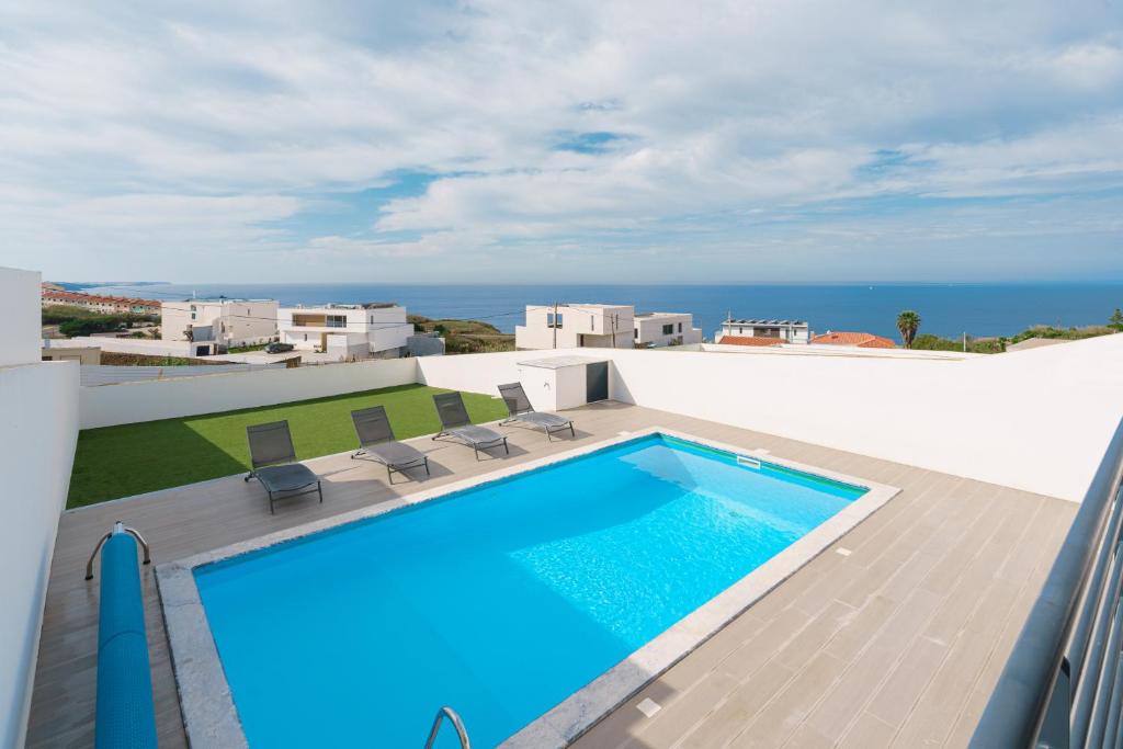 Silver Villa with ocean view photo 3
