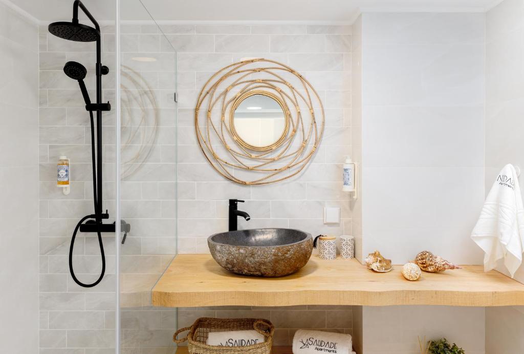 Sesimbra Beach Apartment - Direct Beach Access photo 2