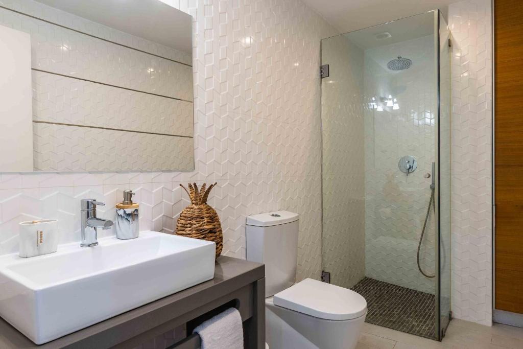 Santa Eulália 2-Bedroom Apartment - Swimming Pool - Wifi photo 3
