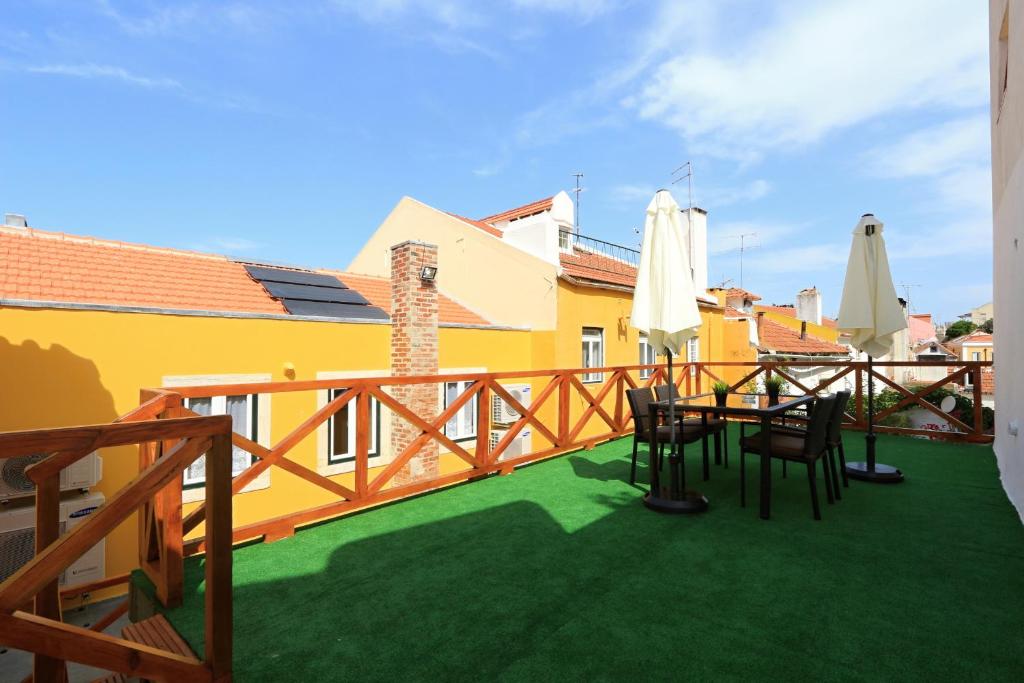 Sao Jorge Apartments & Suites photo 2