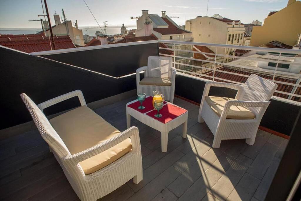 Rooftop Terrace-Sao Gens Apartments — photo 1