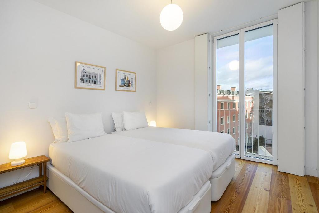 WHome City View Penthouse Luxurious Living in Lisbon with AC & Elevator photo 2