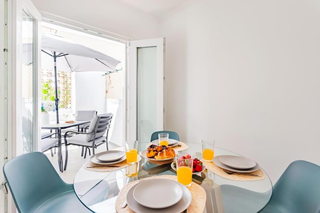 Seaside Modern Flat I @ Historical Cascais photo 3