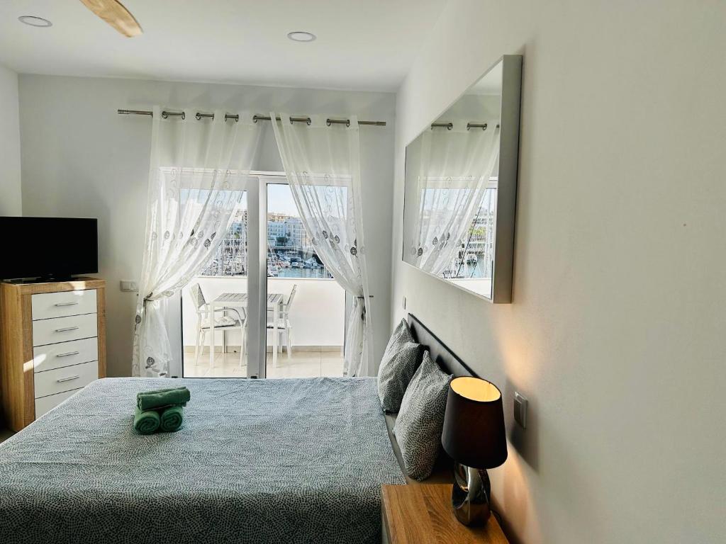 Studio apt with spectacular views of Lagos Marina photo 2