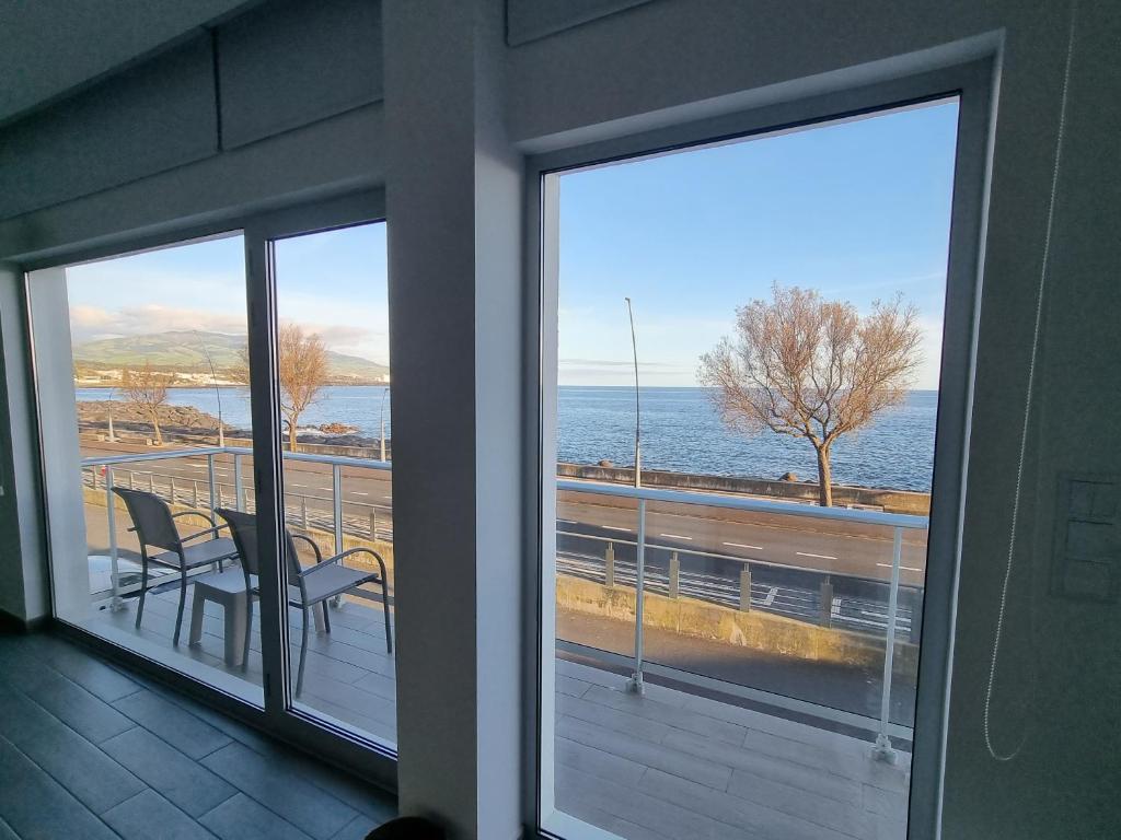 Bay House — photo 1