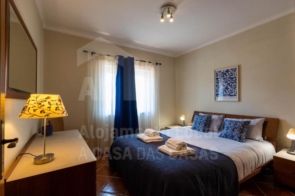 Sunset Apartment by ACasaDasCasas photo 2