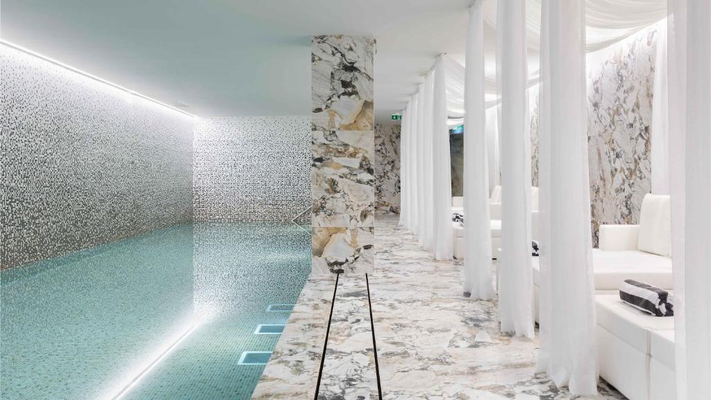 Wine & Books Porto Hotel - Small Luxury Hotels Of The World photo 3