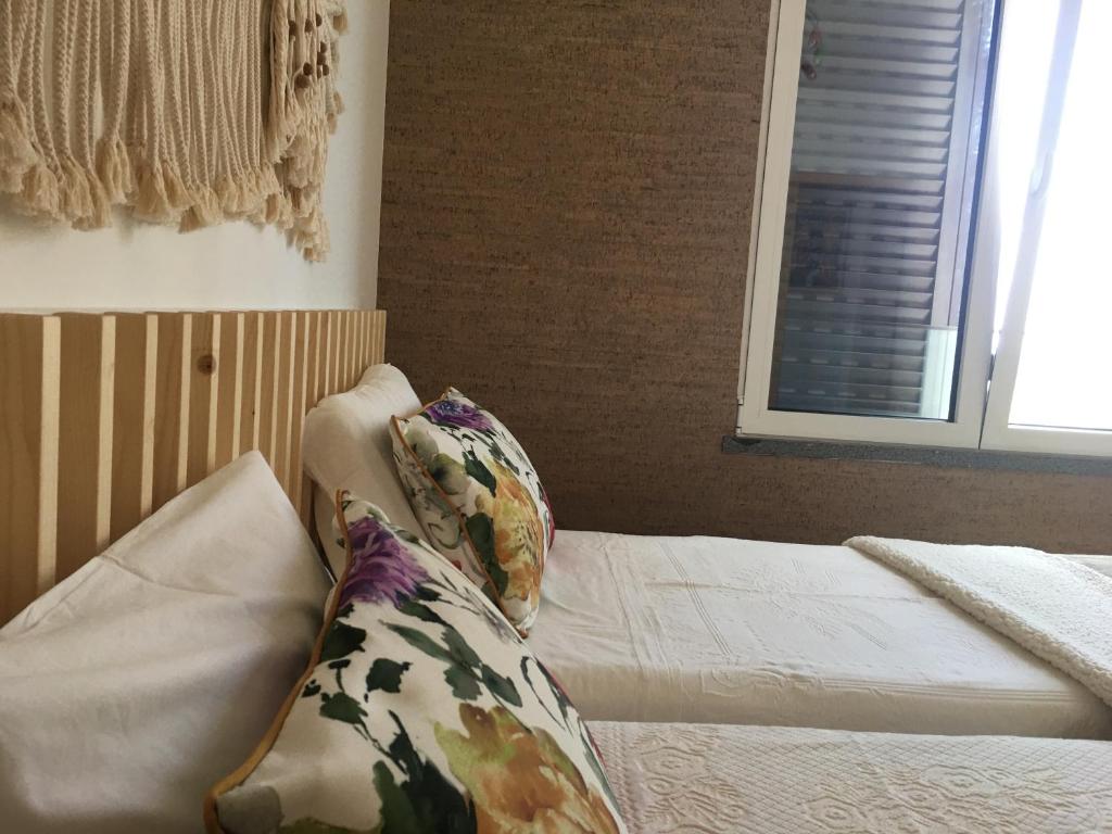 Tamariz Adventure - Sea View and Free Parking photo 2