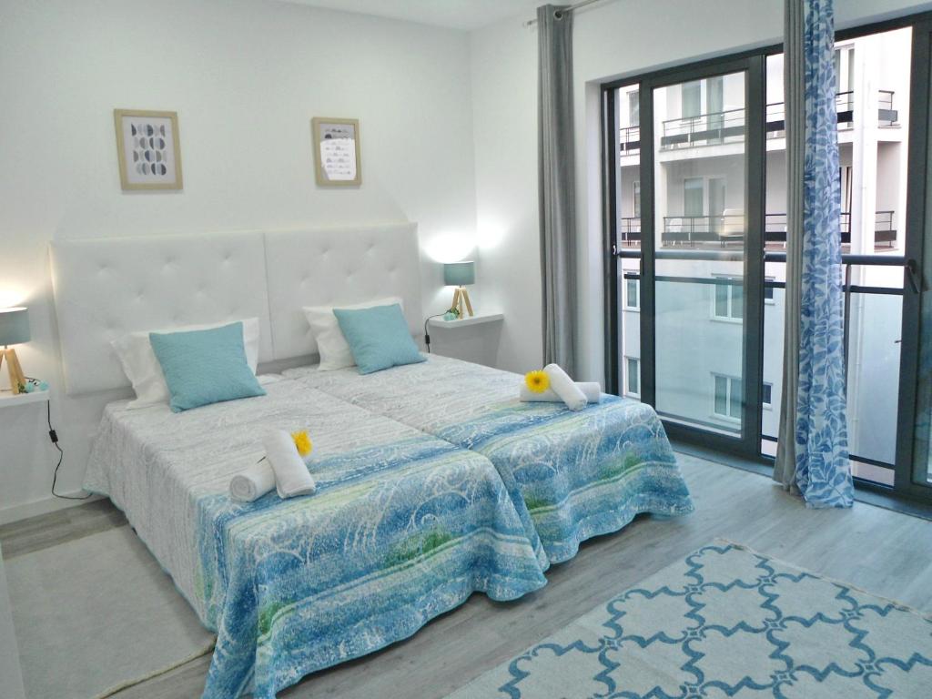 Town Apartment photo 2
