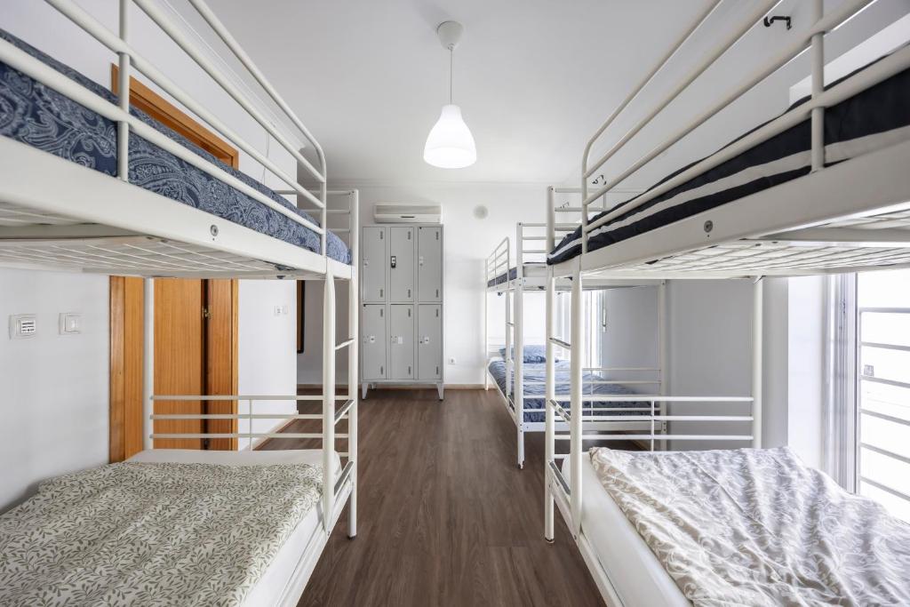 The 17 Party Hostel photo 2