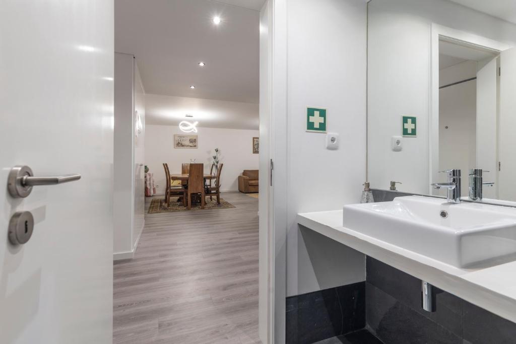 Sea Sound Apartment by Trip2Portugal photo 3