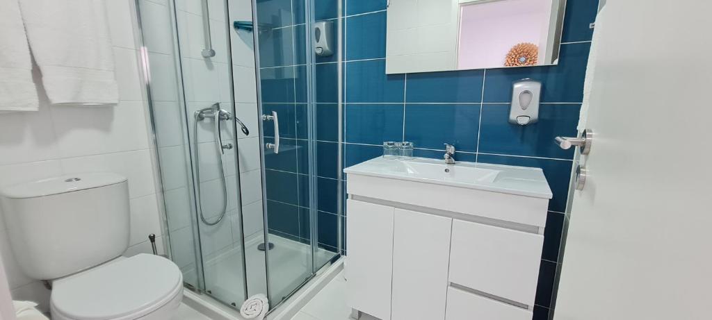 Joe & Vera's Vintage photo 3