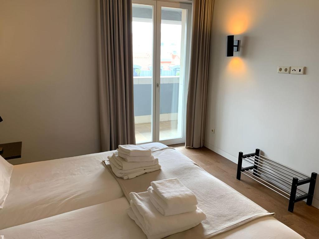 Lisbon Finestay 8 Building apt with balcony and city view photo 2