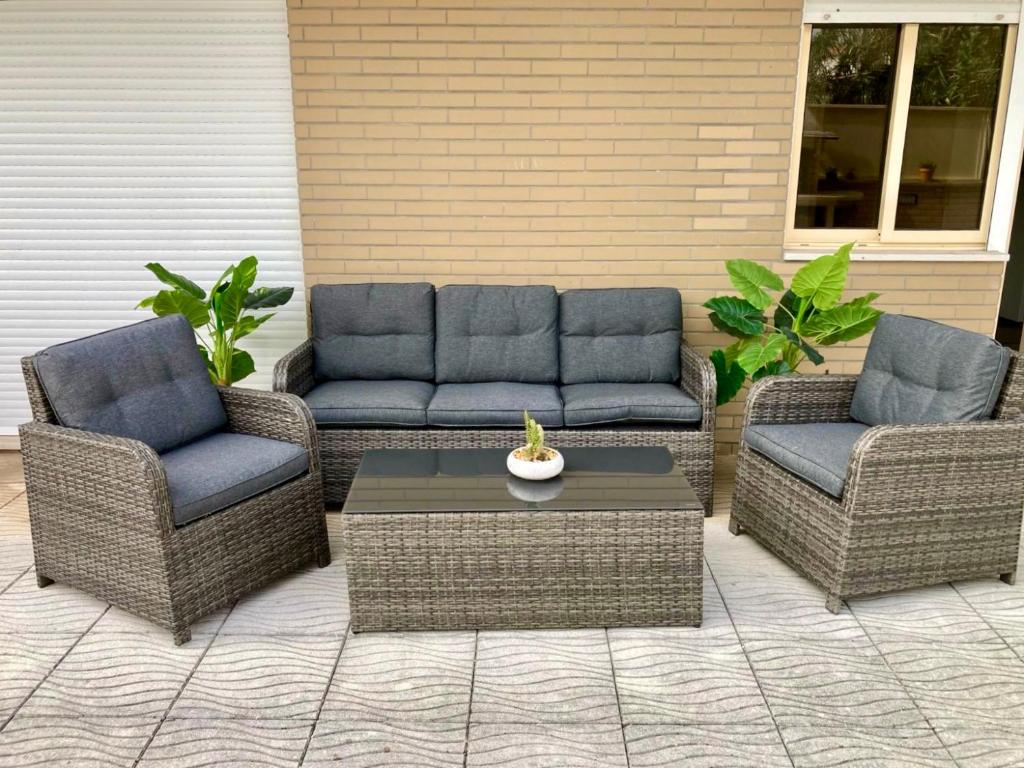 Rocha’s Apartment REMODELADO! Na praia com terraço — photo 1