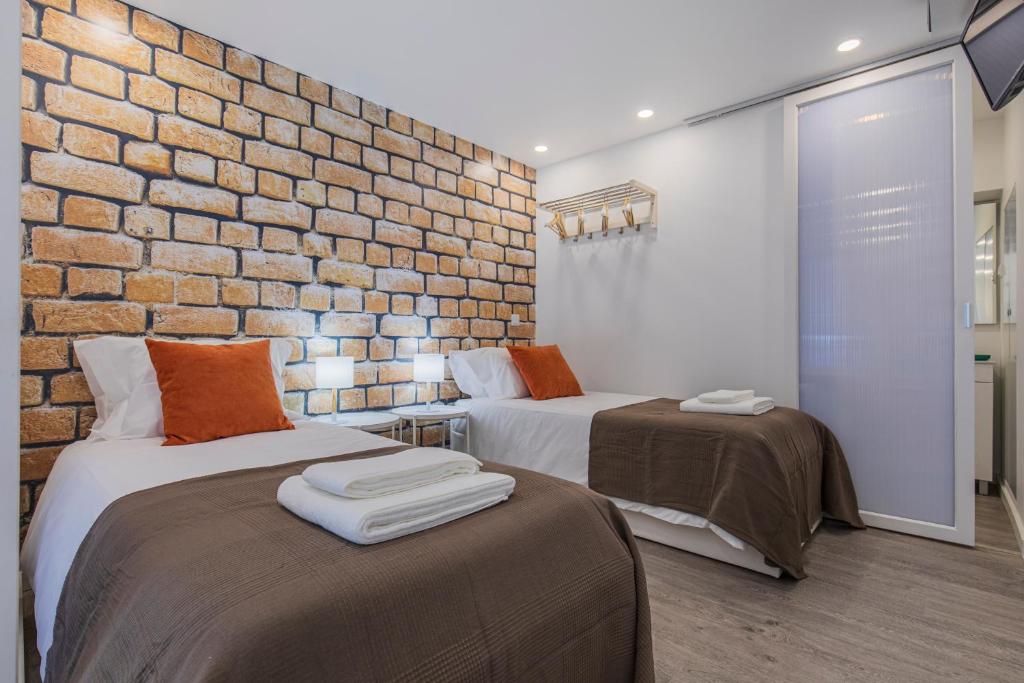 Studio in Alfama by Lucky Surface — photo 1