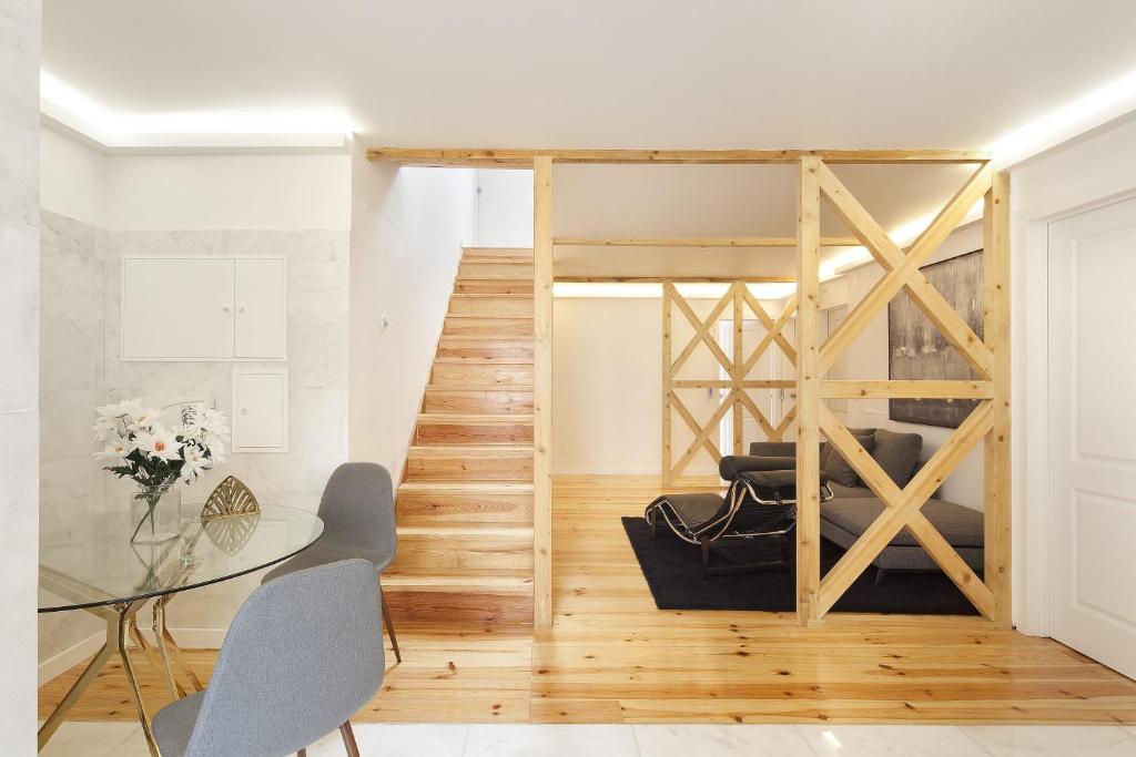 Tiny Cosy Room- Alcantara photo 3