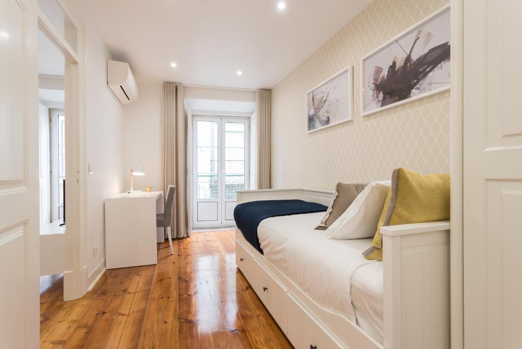 The Modern 1551 Apartment photo 2