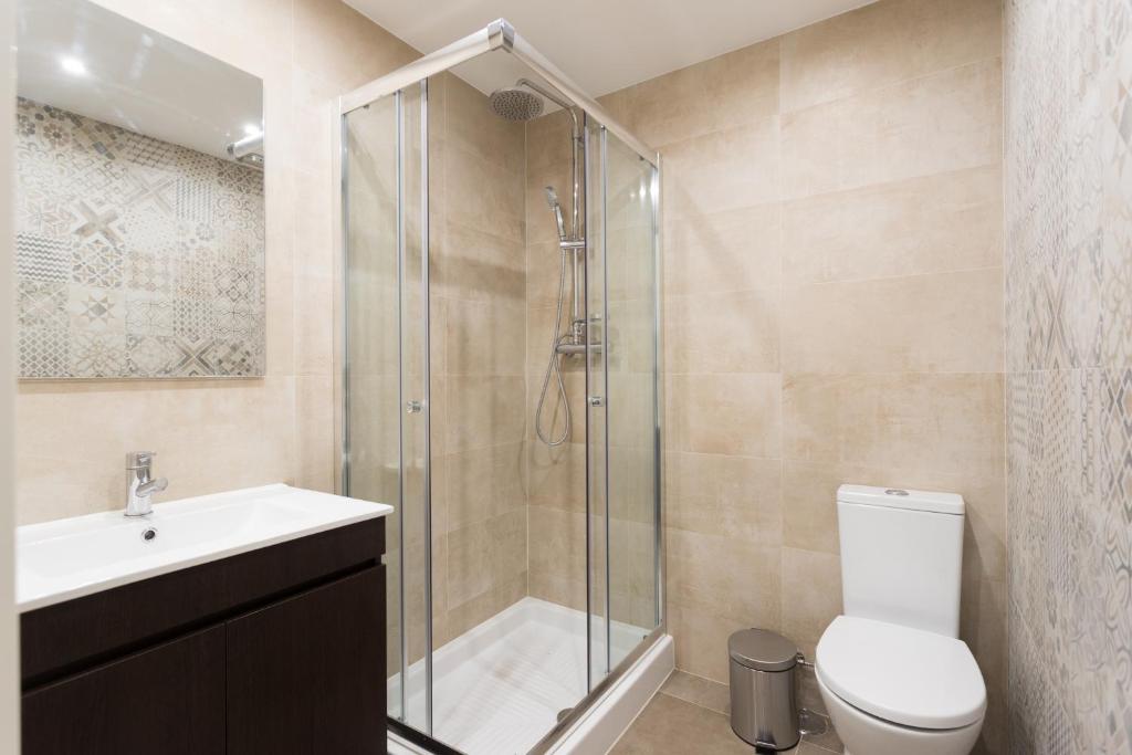 The Modern 1551 Apartment photo 3