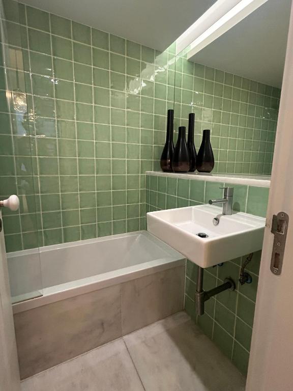 Santa Justa Bedrooms photo 3