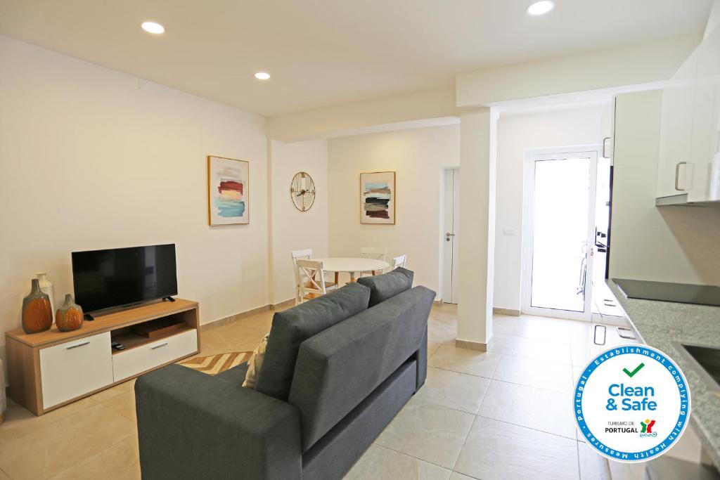 B88 - Mendonça Street Apartment — photo 1