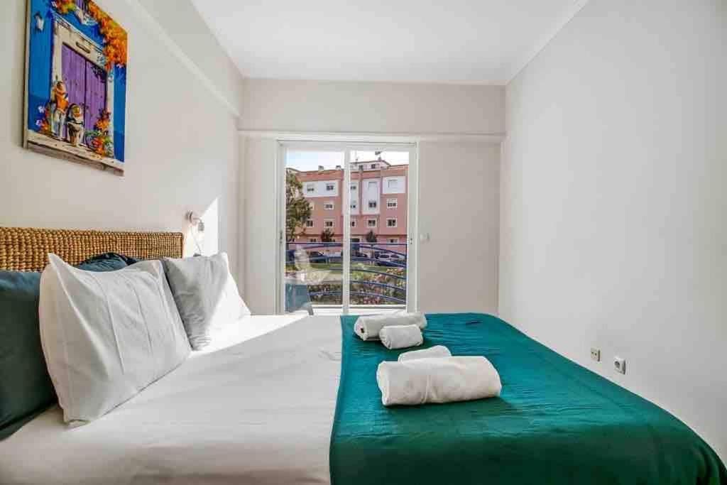 Your holiday home near Carcavelos beach photo 2