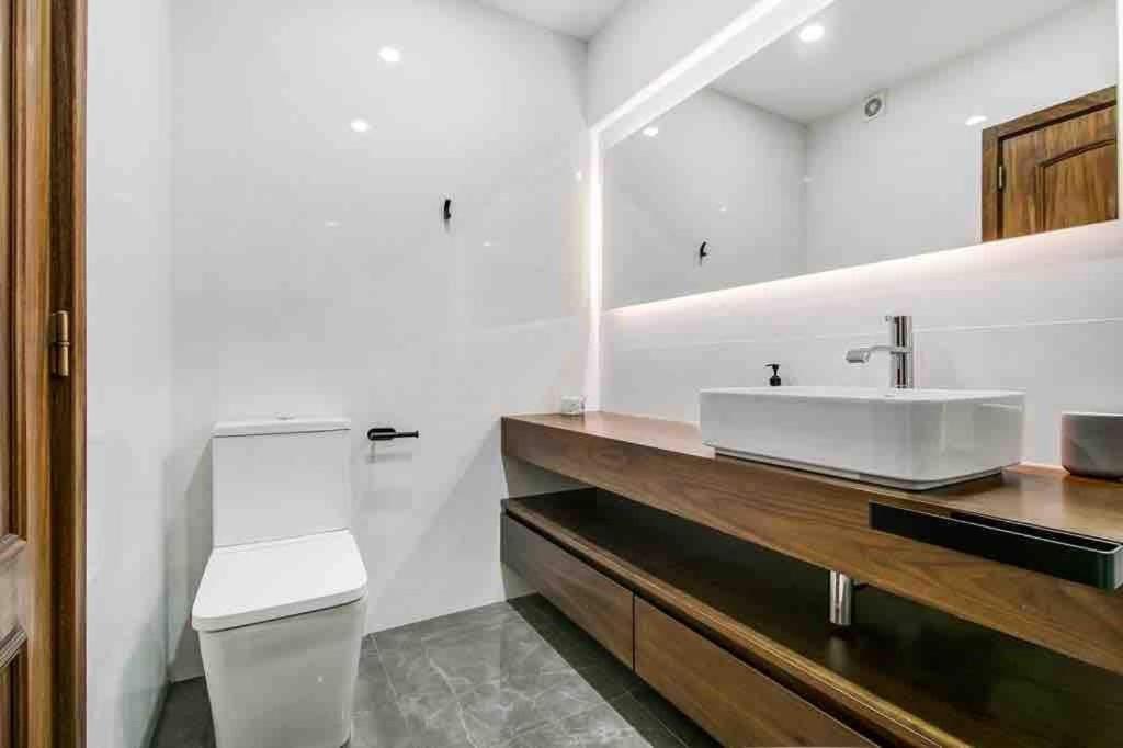 Your holiday home near Carcavelos beach photo 3